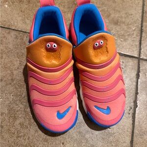 Nike Kids Slip-On Sneakers in Pink, Orange & Blue
